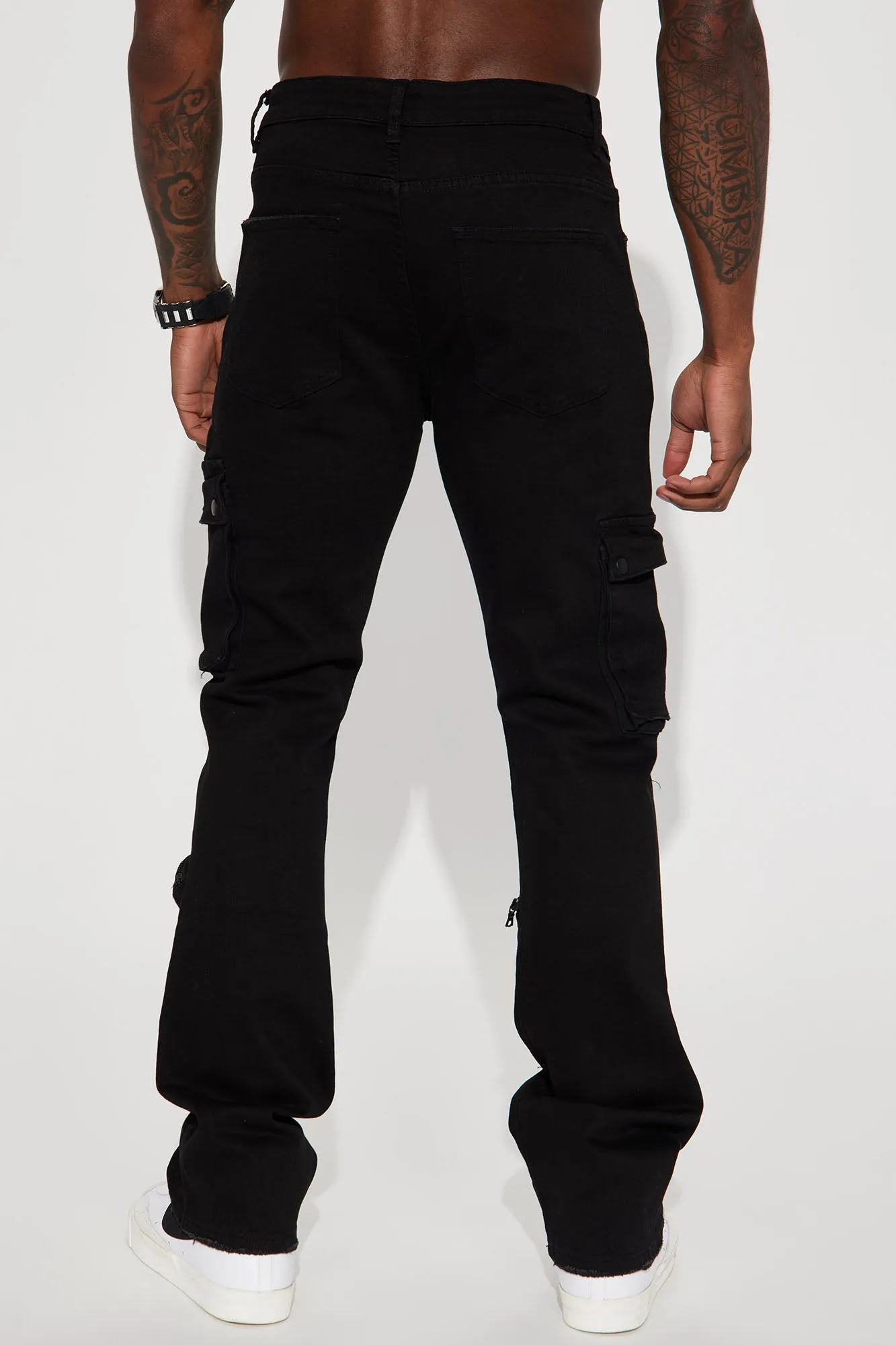 About Time Stacked Flared Fit - Black