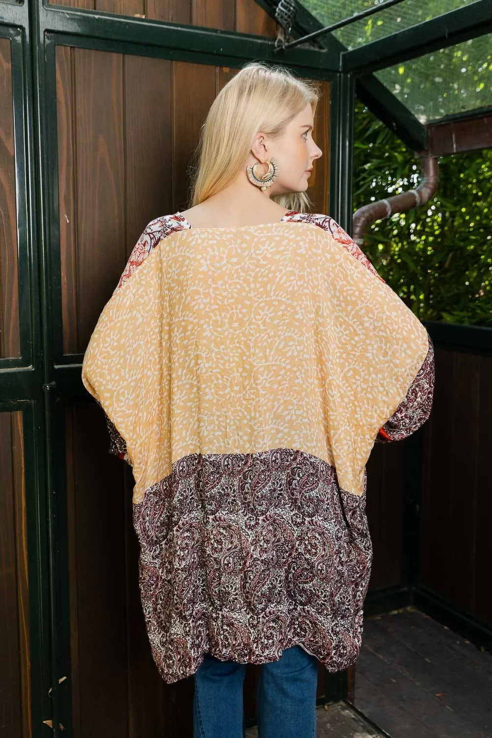 Airy Kimono With Playful Pattern