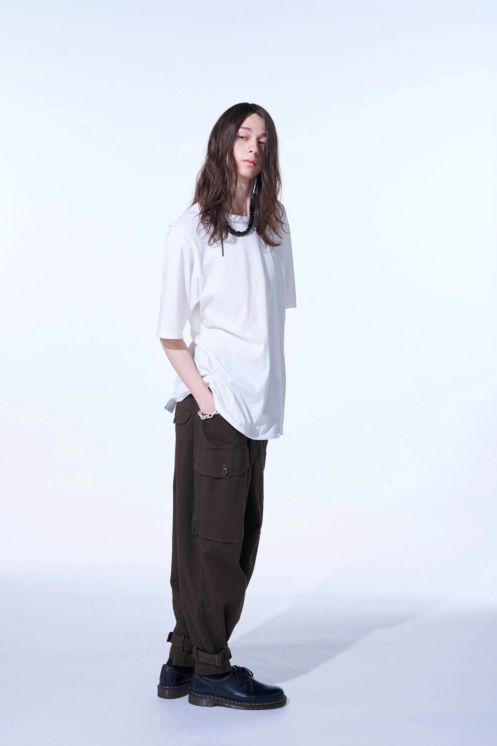 COTTON JERSEY VERTICALLY GRAFTED T-SHIRT WITH HEM SLITS