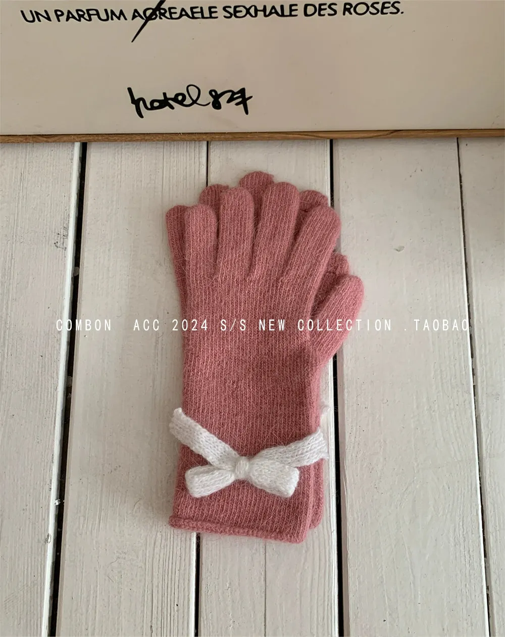 Cute Bow Rabbit Hair Gloves  Adorable Warmth with Touchscreen Capability!