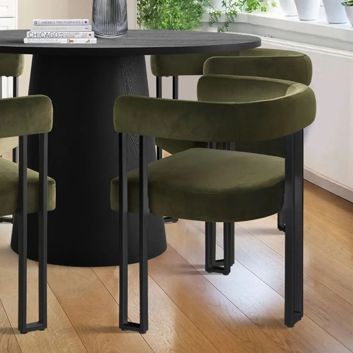 Dwen & Mia 46" Round Black & Velvet Dining Table Set for 4 (5-Piece)