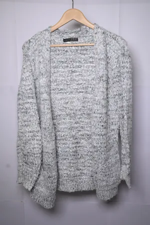 Elegant Grey Wool Shrug