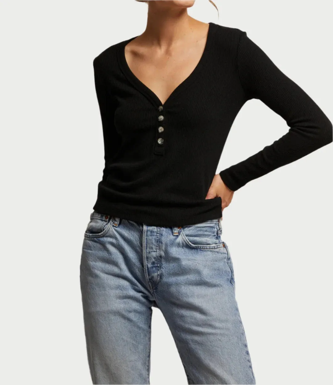 Evangeline Long Sleeve Vneck Top in Black