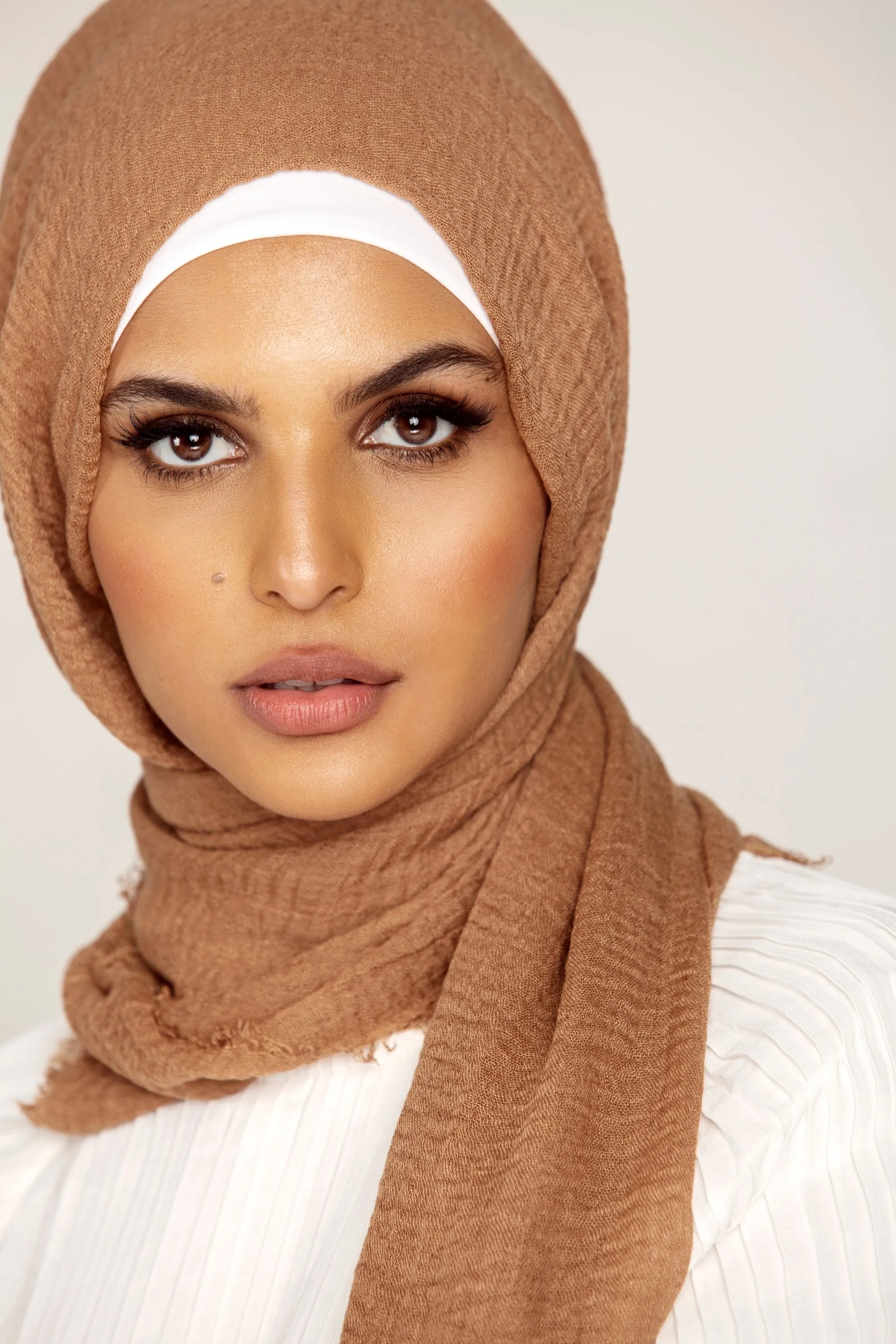 Everyday Crinkle Hijab - Wheat