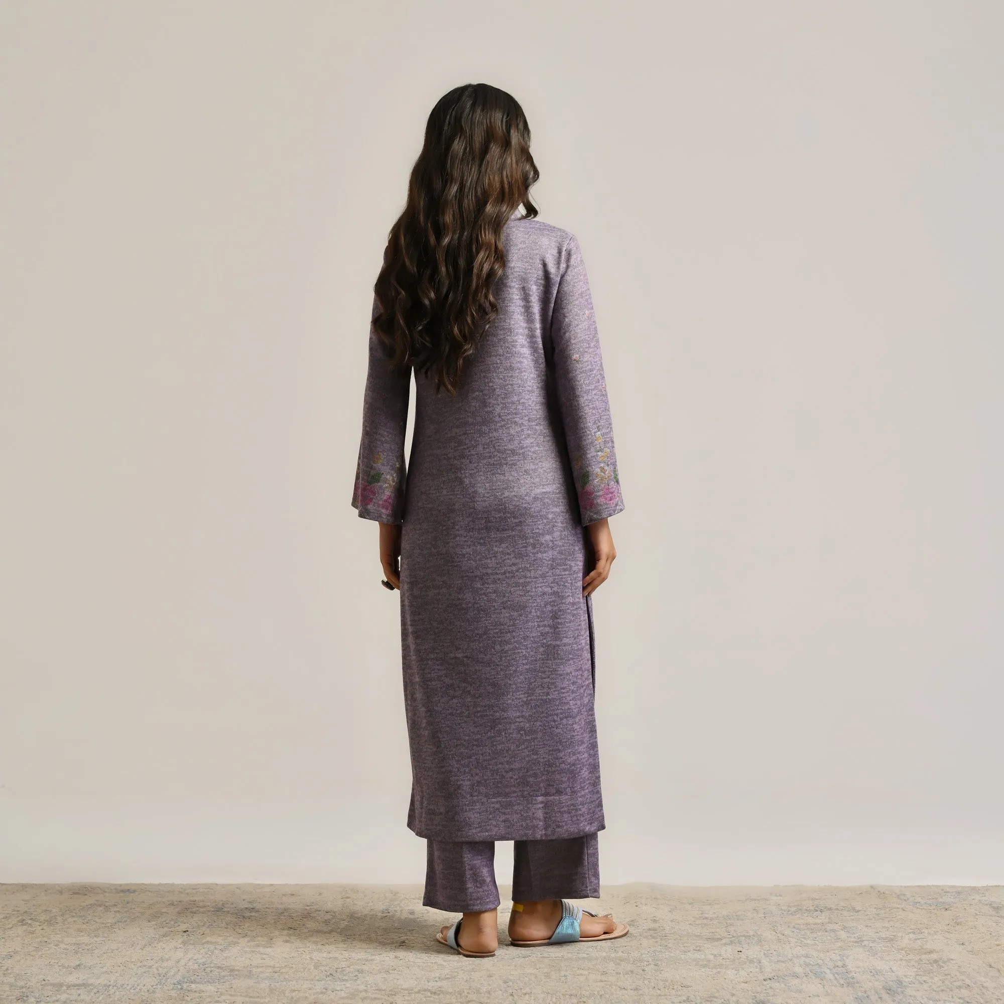 Mauve Floral Woollen Kurta Set with Embroidery Detail