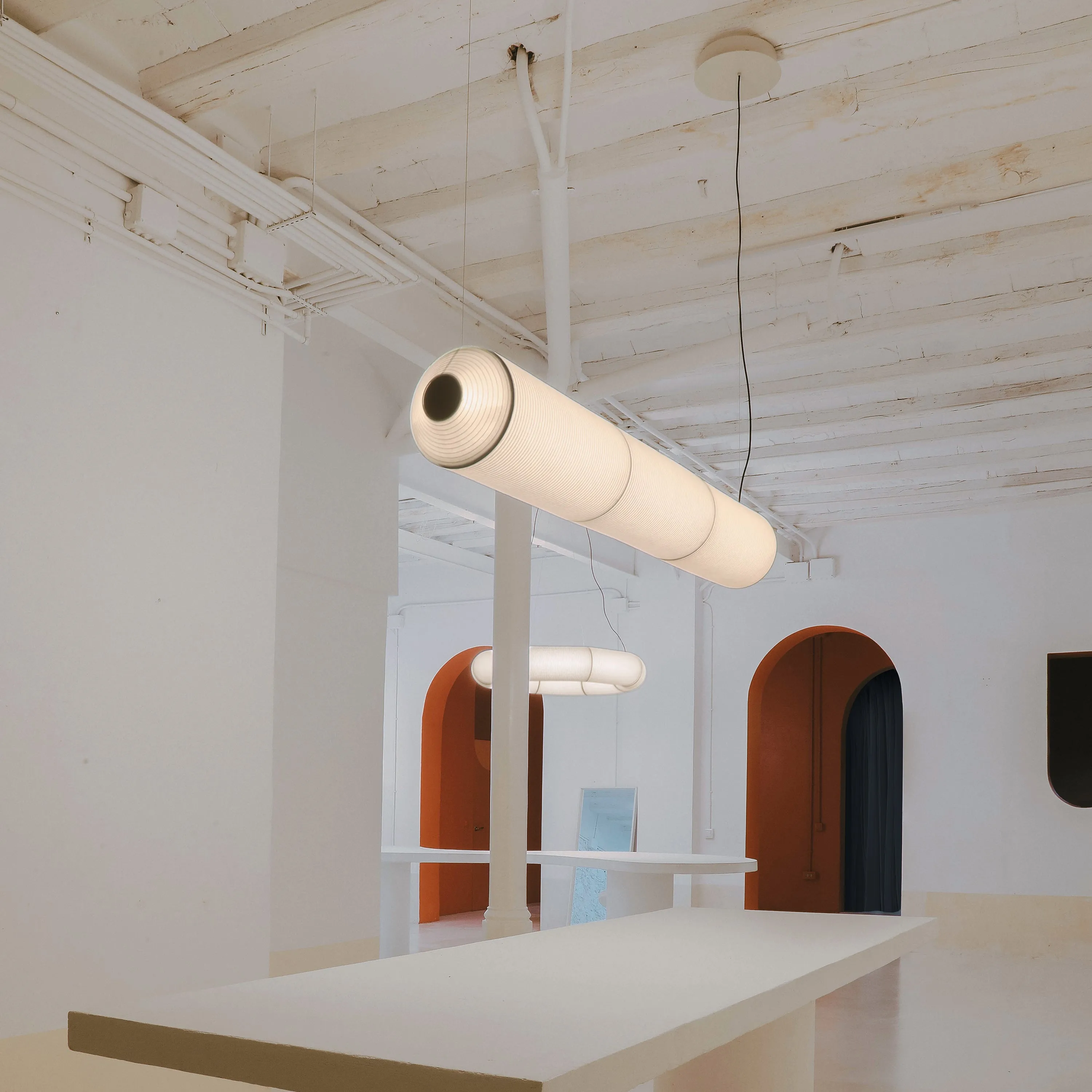 Tekiò Horizontal Linear Suspension Light